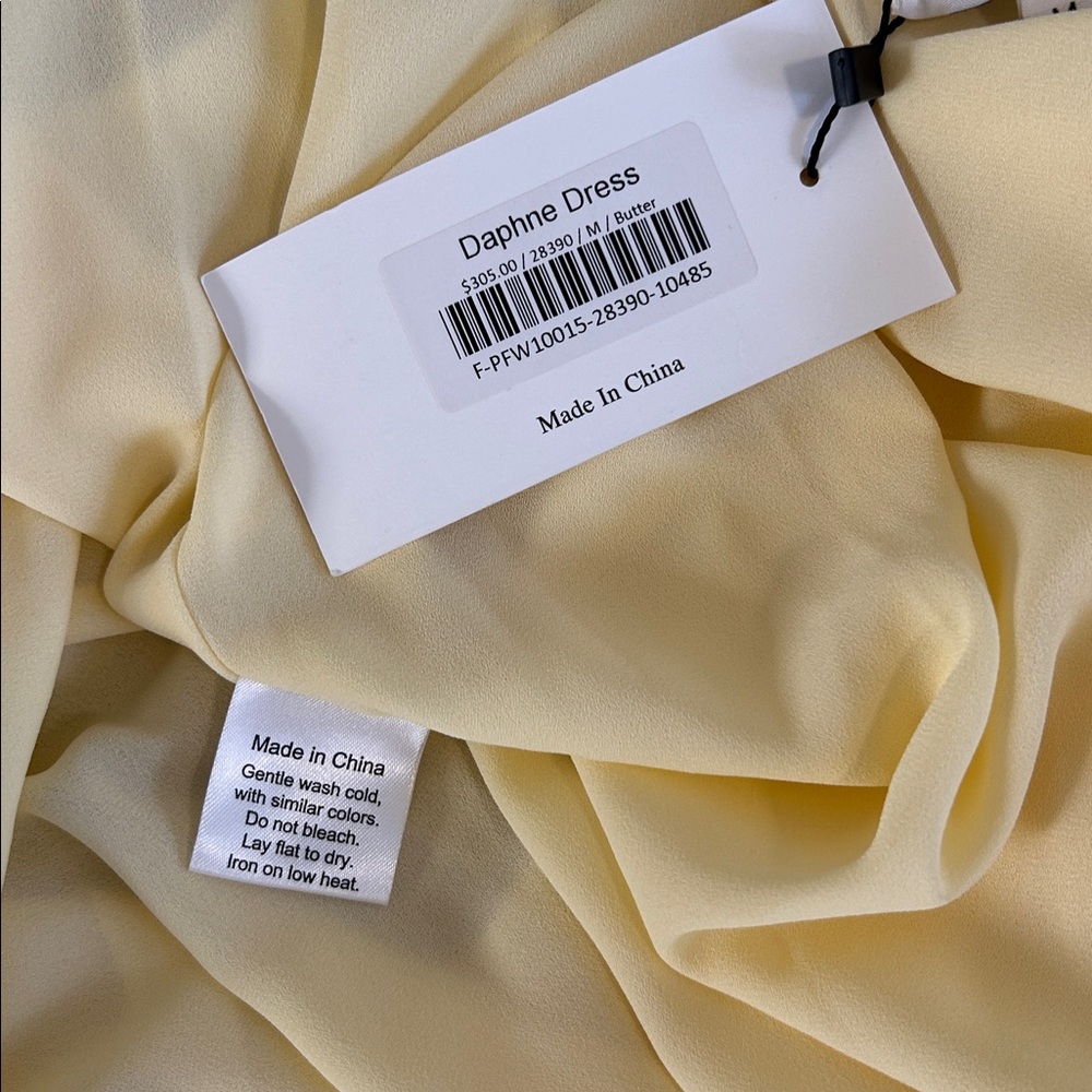 NWT Park & Fifth Bridesmaid Butter Yellow Daphne Dress size Medium - Picture 5 of 9